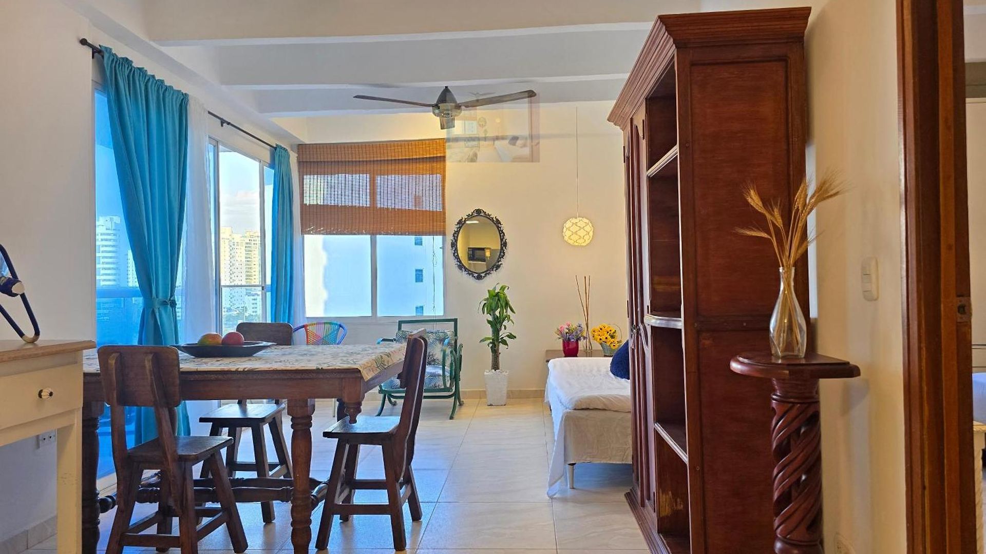 Caribe Hilton View - Piso 7 Apartamento *